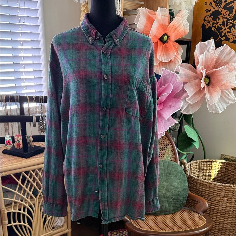 MNML LA Men’s Washed Green Scorpion Vintage Cotton Button Up Indie Flannel Shirt